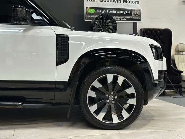 Image for 2021 Land Rover Defender D110 3.0 Turbo Diesel N1 UTILITY 