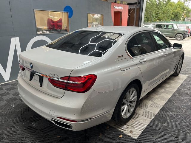 Image for 2016 BMW 7 Series 2016 BMW 740E iPERFORMANCE 2.0 AUTOMATIC / CRUISE CONTROL / PARKING CAMERA / ELECTRIC MEMORY & HEATED SEATS / AMBIENT LIGHTS AND MORE