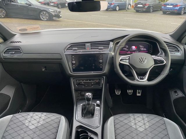 Image for 2022 Volkswagen Tiguan 2.0 TDI 150HP R-Line Sunroof