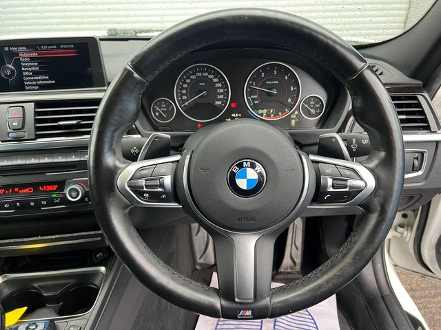 Image for 2015 BMW 3 Series 320d M-SPORT COMPETITION // ADAPTIVE CRUISE CONTROL // LEATHER M-SPORT INTERIOR // PARKING SENSORS
