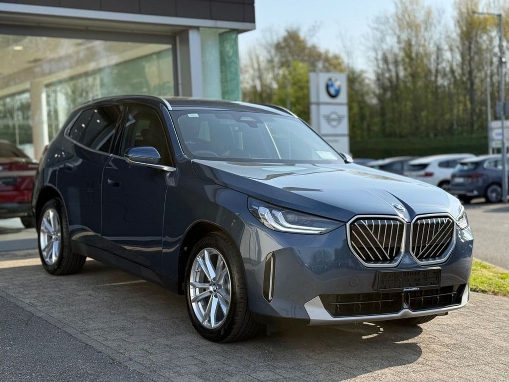 Image for 2026 BMW X3 30e xDrive xLine