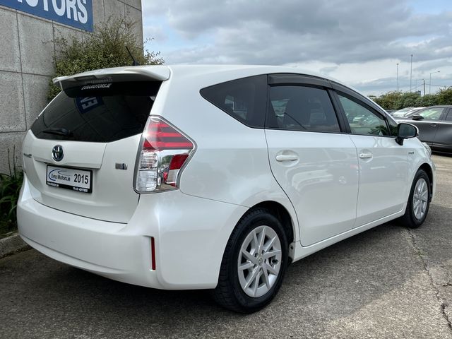Image for 2015 Toyota Prius Alpha 7 SEATER HYBRID AUTOMATIC 1.8 PETROL //REVERSE CAMERA//KEYLESS ENTRY//