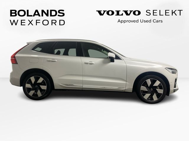 Image for 2023 Volvo XC60 White Volvo XC60 Plug-in Hybrid