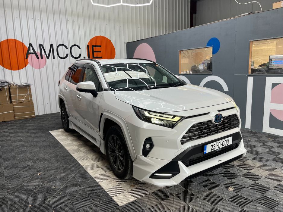 Image for 2023 Toyota Rav4 €38950 2023 TOYOTA RAV4 HYBRID G 2.5 AUTOMATIC / CRUISE CONTROL / REVERSE CAMERA / ELECTRIC MEMORY & HEATED SEATS / PADDLE SHIFTERS AND MORE