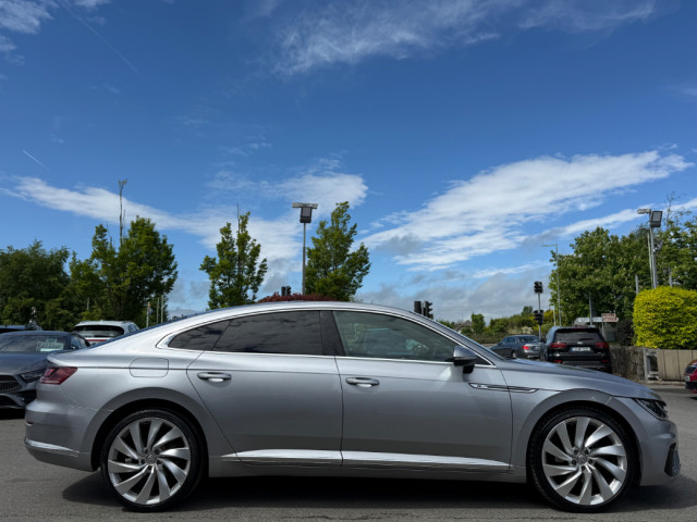 Image for 2019 Volkswagen Arteon 2.0TDI R-LINE 150HP AUTO *LOW KMS & HIGH SPEC*