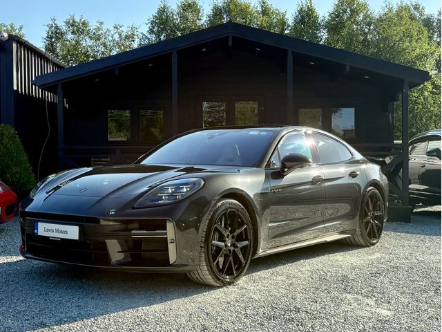 Image for 2025 Porsche Panamera Turbo E-Hybrid **DEPOSIT TAKEN** 680BHP, BOSE SOUND SYSTEM, 360 CAMERA, CARBON CERAMIC BRAKES, AIR SUSPENSION