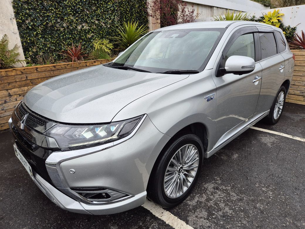 Image for 2021 Mitsubishi Outlander 2.4 PHEV / INTENSE SAFETY PACK / TAX €140 ( 212 REG ) 