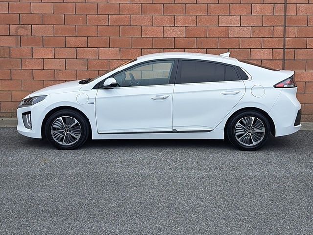Image for 2021 Hyundai Ioniq Premium Plug In Hybrid Automatic full service history.