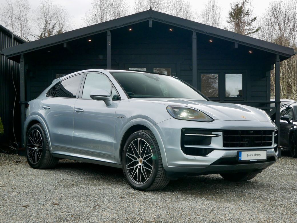 Image for 2024 Porsche Cayenne E-Hybrid Coupe, HUGE SPEC/ IRISH CAR, BOSE, GLASS ROOF, AIR SUSPENSION, ADAPTIVE CRUISE CONTROL, ELECTRIC TOW BAR