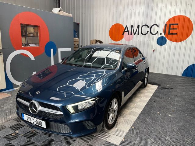 Image for 2020 Mercedes-Benz A Class 2020 MERCEDES-BENZ A180 STYLE 1.4 AUTOMATIC / CRUISE CONTROL / PARKING CAMERA / ELECTRIC MEMORY & HEATED SEATS AND MORE