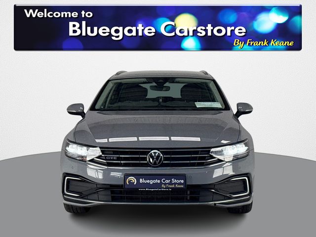 Image for 2023 Volkswagen Passat GTE S-A DSG ESTATE**BLACK LEATHER INTERIOR**FRONT HEATED SEATS**TOUCH SCREEN MEDIA DISPLAY**PARKING SENSORS**APPLE CARPLAY**ISOFIX**FINANCE ARRANGED**