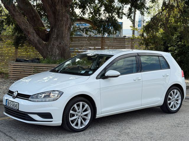 Image for 2018 Volkswagen Golf Apple CarPlay. Android Auto.2 KEYS