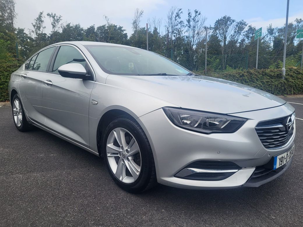 Image for 2019 Opel Insignia 