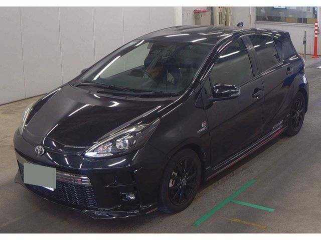 Image for 2018 Toyota Aqua Hybrid