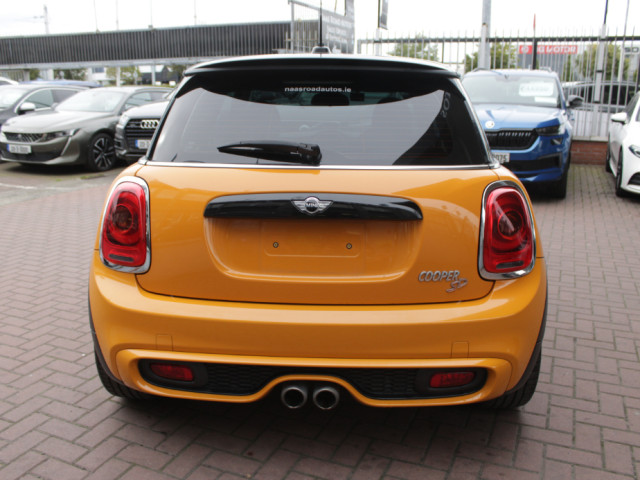 Image for 2016 Mini Cooper D 2.0SD COOPER EDITION 5DR HATCHBACK AUTO // AS NEW CONDITION THROUGHOUT // BUY WITH CONFIDENCE AA AND SIMI APPROVED DEALER 2026 // FINANCE ARRANGED // ALL TRADE INS WELCOME //