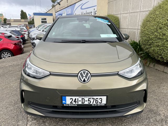 Image for 2024 Volkswagen ID.3 PRO 58KWH ELECTRIC //HEATED SEATS AND STEERING WHEEL//SAT NAV//LOW MILES//