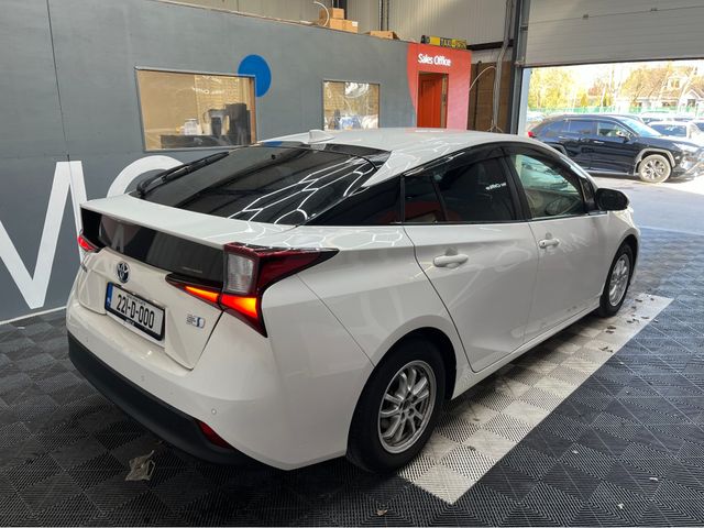 Image for 2022 Toyota Prius €20950 2022 TOYOA PRIUS S 1.8 AUTOMATIC / CRUISE CONTROL / REVERSE CAMERA AND MORE
