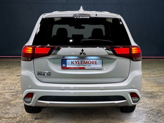 Image for 2018 Mitsubishi Outlander 2.4 PHEV AUTOMATIC SUV - HIGH SPEC - HALF LEATHER - HEATED SEATS - REAR CAMERA