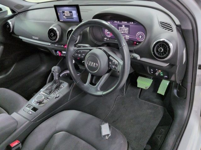 Image for 2020 Audi A3 1.4 TFSI AUTOMATIC - SIGNATURE EDITION - FACTORY ALLOYS - CRUISE CONTROL - DIGITAL DASH - REAR CAMERA