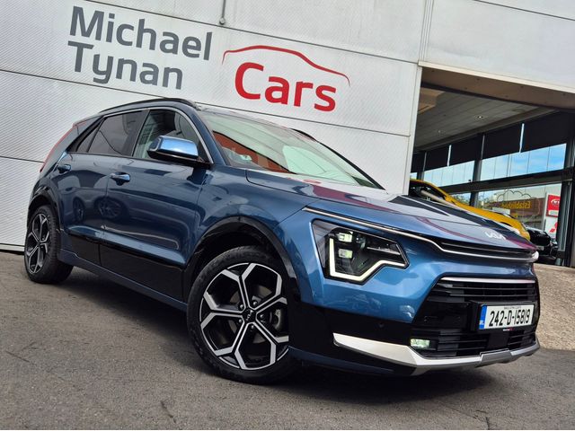 Image for 2024 Kia Niro Niro K3 1.6 Petrol PHEV, Auto, CarPlay, Camera, Privacy Glass, 18" Alloys, Cruise Control, 1/2 Leather 