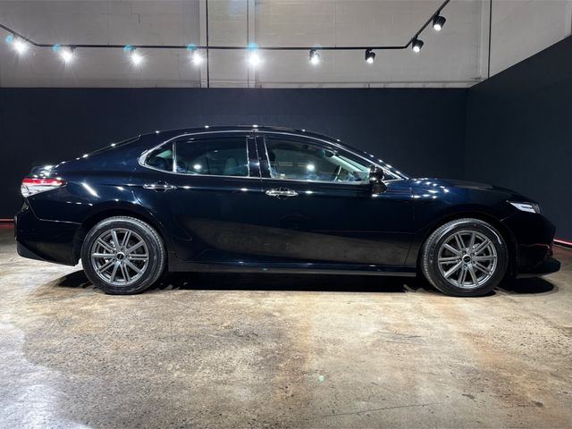 Image for 2021 Toyota Camry 2.5 AUTOMATIC HYBRID - UPGRADED ALLOYS - CRUISE CONTROL - REVERSE CAMERA