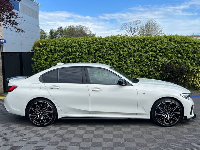 Image for 2020 BMW 3 Series 330e M-SPORT COMPETITION 2.0 HYBRID // SERVICE HISTORY // 360 PARKING CAMERAS // DIGITAL CLUSTER