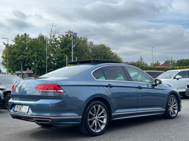 Image for 2017 Volkswagen Passat 2.0 TDI R-LINE 150BHP AUTO *PAN ROOF*