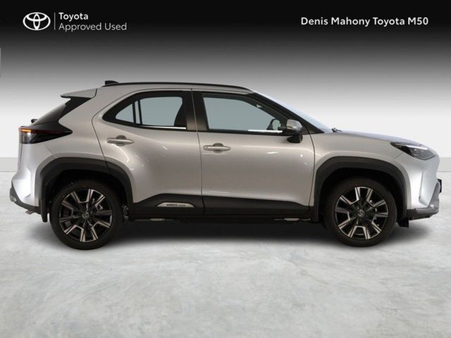 Image for 2026 Toyota Yaris Cross Sol Hybrid