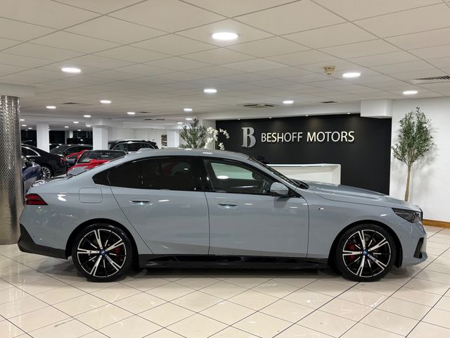 Image for 2024 BMW 5 Series 530e M-SPORT PRO=HUGE SPEC//LOW MILES//AS NEW=FULL BMW SERVICE HISTORY & WARRANTY UNTIL 04/2027=TAILORED FINANCE PACKAGES AVAILABLE=TRADE IN'S WELCOME