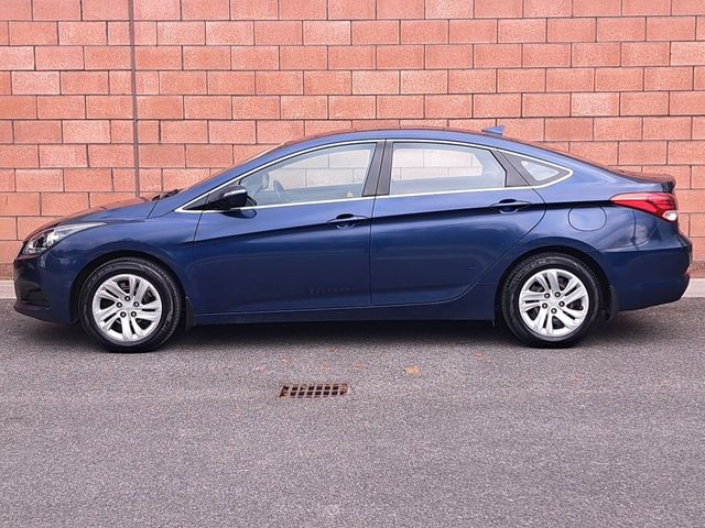 Image for 2019 Hyundai i40 Saloon Comfort Plus Model 1.6 Diesel with a full service history