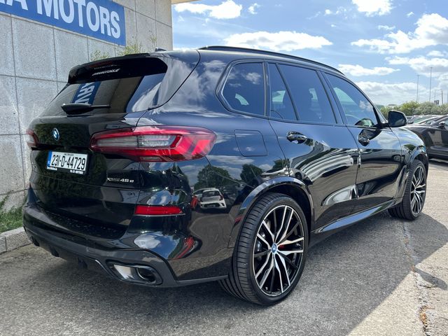 Image for 2023 BMW X5 XDRIVE 45E M-SPORT PHEV 3.0 PETROL //HIGH SPEC//MERINO LEATHER//HARMAN KARDON SOUND SYSTEM//HEAD UP DISPLAY//HEATED STEERING WHEEL// 