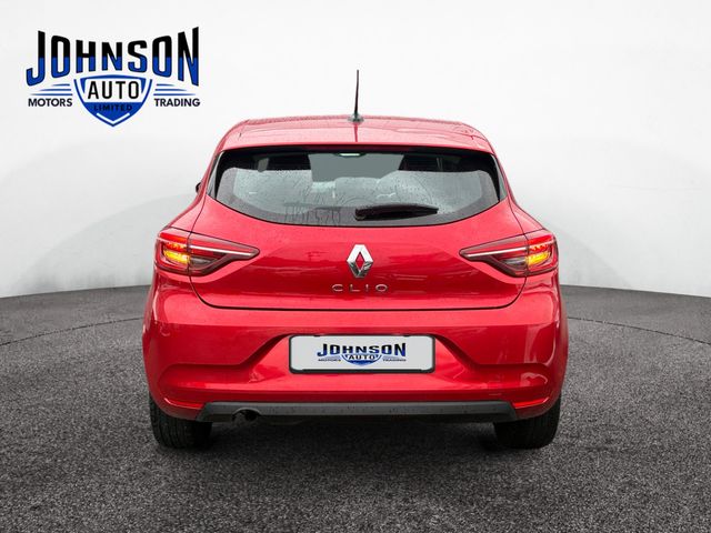 Image for 2023 Renault Clio 1.0 Equilibre TCE 90 CVT Dfull MY2