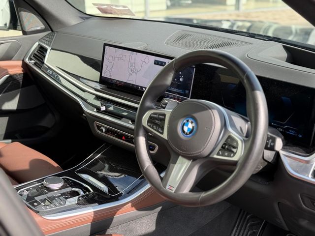 Image for 2025 BMW X5 xDrive50e M Sport