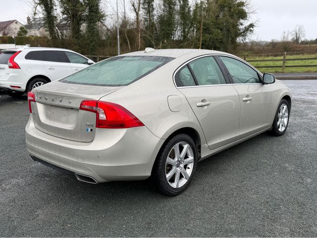 Image for 2018 Volvo S60 2.0 D4 SE DYNAMIC PLUS DIESEL AUTOMATIC // TINY KMS // MASSIVE SPEC // FULL HEATED LEATHER // REVERSING CAMERA // CRUISE CONTROL // LANE ASSIST // COLLISION WARNING SYSTEM // UPGRADED SPORT ALLOYS