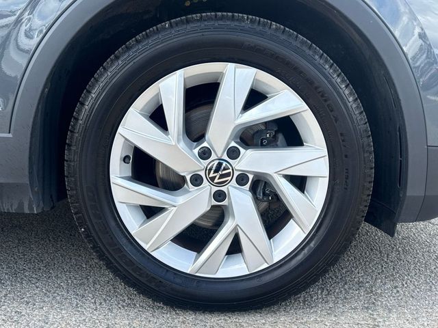 Image for 2023 Volkswagen Tiguan *Approved Used* LIFE 2.0TDI 122HP MANUAL