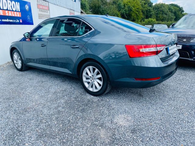Image for 2019 Skoda Superb 