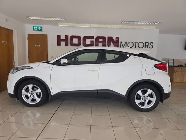 Image for 2017 Toyota C-HR Hybrid Icon Automatic