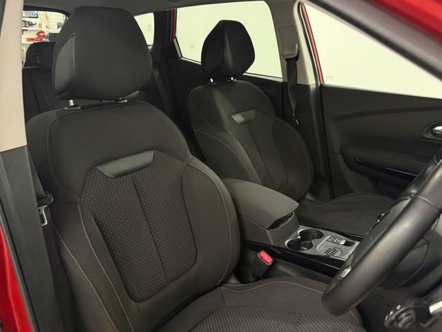 Image for 2016 Renault Kadjar **DYNAMIQUE MODEL **CRUISE CONTROL **DUAL DIGITAL CLIMATE CONTROL **LANE ASSIST **DIGITAL CLUSTER **TOUCHSCREEN BLUETOOTH RADIO **SAT NAV **AUTO START STOP **ECO MODE **MULTI FUNCTION STEERING WHEEL 