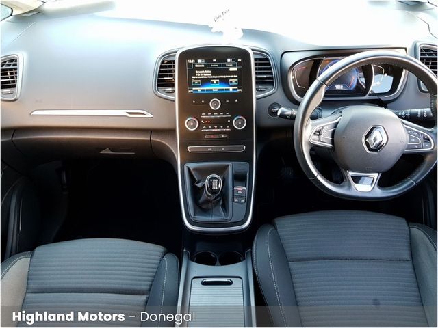 Image for 2019 Renault Grand Scenic 1.75 Blue dCi 120 Iconic
