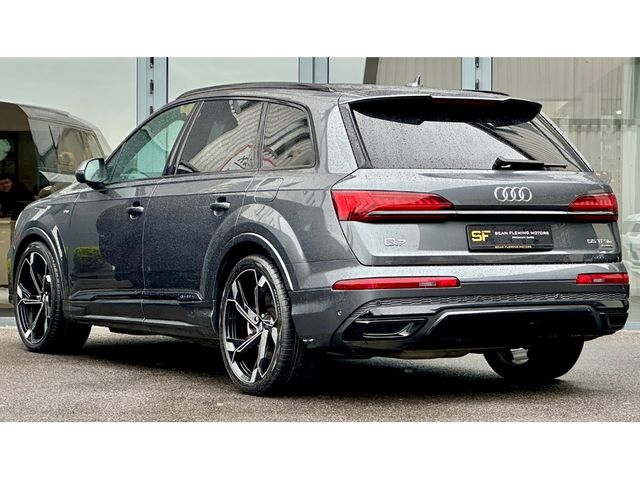 Image for 2022 Audi Q7 S LINE 55 TFSI E QUATTRO