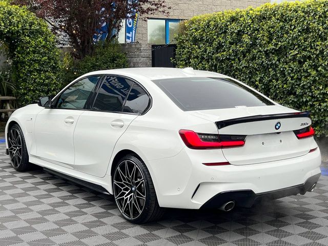Image for 2021 BMW 3 Series 330e M-SPORT COMPETITION 2.0 HYBRID // LEATHER/ALCANTARA INTERIOR // DIGITAL CLUSTER // NEW 20" M3 COMPETITION ALLOYS