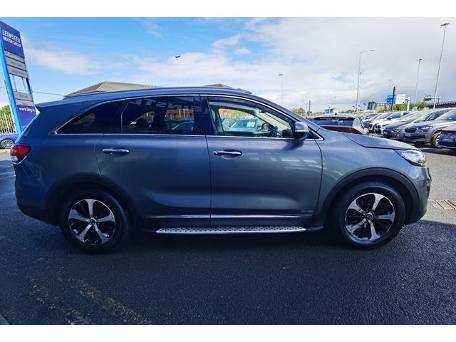 Image for 2017 Kia Sorento 2.2 PLATINUM AUTOMATIC DIESEL **SUNROOF + 7 SEATER** - FINANCE AVAILABLE - CALL US TODAY ON 01 492 6566 OR 087-092 5525