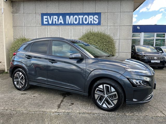 Image for 2022 Hyundai Kona EV PREMIUM 64KWH //HEATED SEATS AND STEERING WHEEL//KRELL SOUND SYSTEM//SAT NAV//