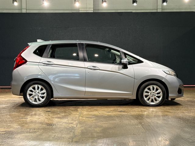 Image for 2018 Honda Jazz MANUAL 1.3L I-VTEC SE - CRUISE CONTROL - A/C HEATING CONTROLS