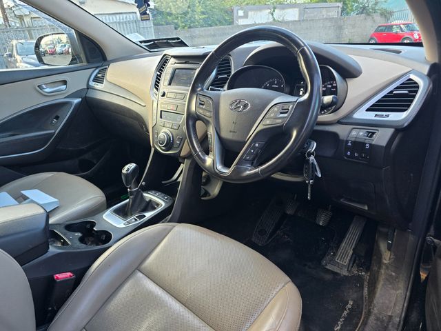 Image for 2017 Hyundai Santa Fe 2.2 CRDi 4WD Executive