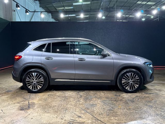 Image for 2025 Mercedes-Benz EQA EQA 250PLUS SPORT EXECUTIVE - ALLOY WHEELS - ELECTRIC TAILGATE - HEATING / AC CONTROLS - REVERSE CAMERA - MULTI FUNCTION STEERING WHEEL - CRUISE CONTROL - HEATED SEATS - 