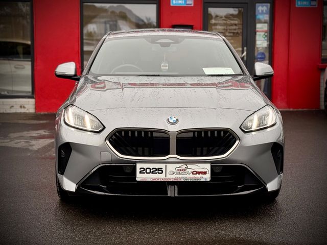 Image for 2025 BMW 1 Series 120 M-SPORT // ONLY 6K MILES // AUTOMATIC // HALF LEATHER // TEST DRIVE TODAY!!