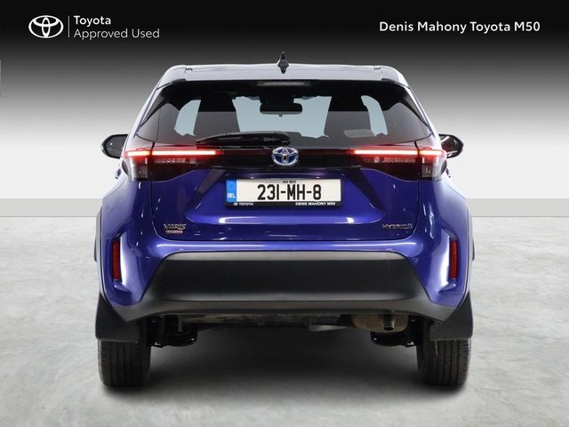 Image for 2023 Toyota Yaris Cross Luna Sport Hybrid