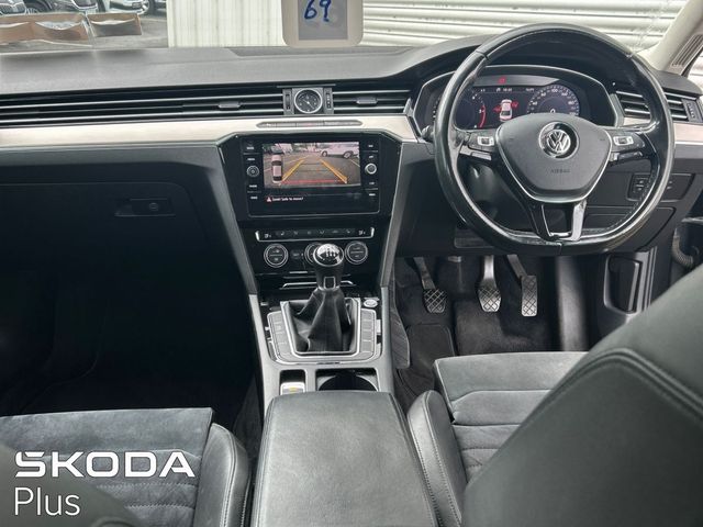 Image for 2017 Volkswagen Passat 1.6 TDI 120HP Highline