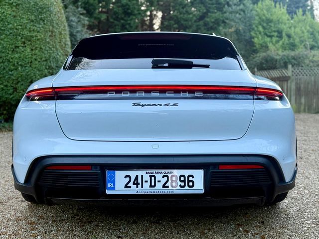 Image for 2024 Porsche Taycan 4S CROSS TURISMO *562 bhp…Performance Battery Plus…Huge Specification* 